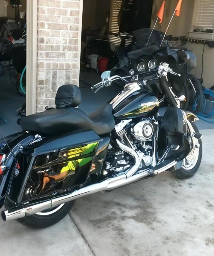 Revitalize Your RV with Expert Detailing Services—Adventure Awaits !